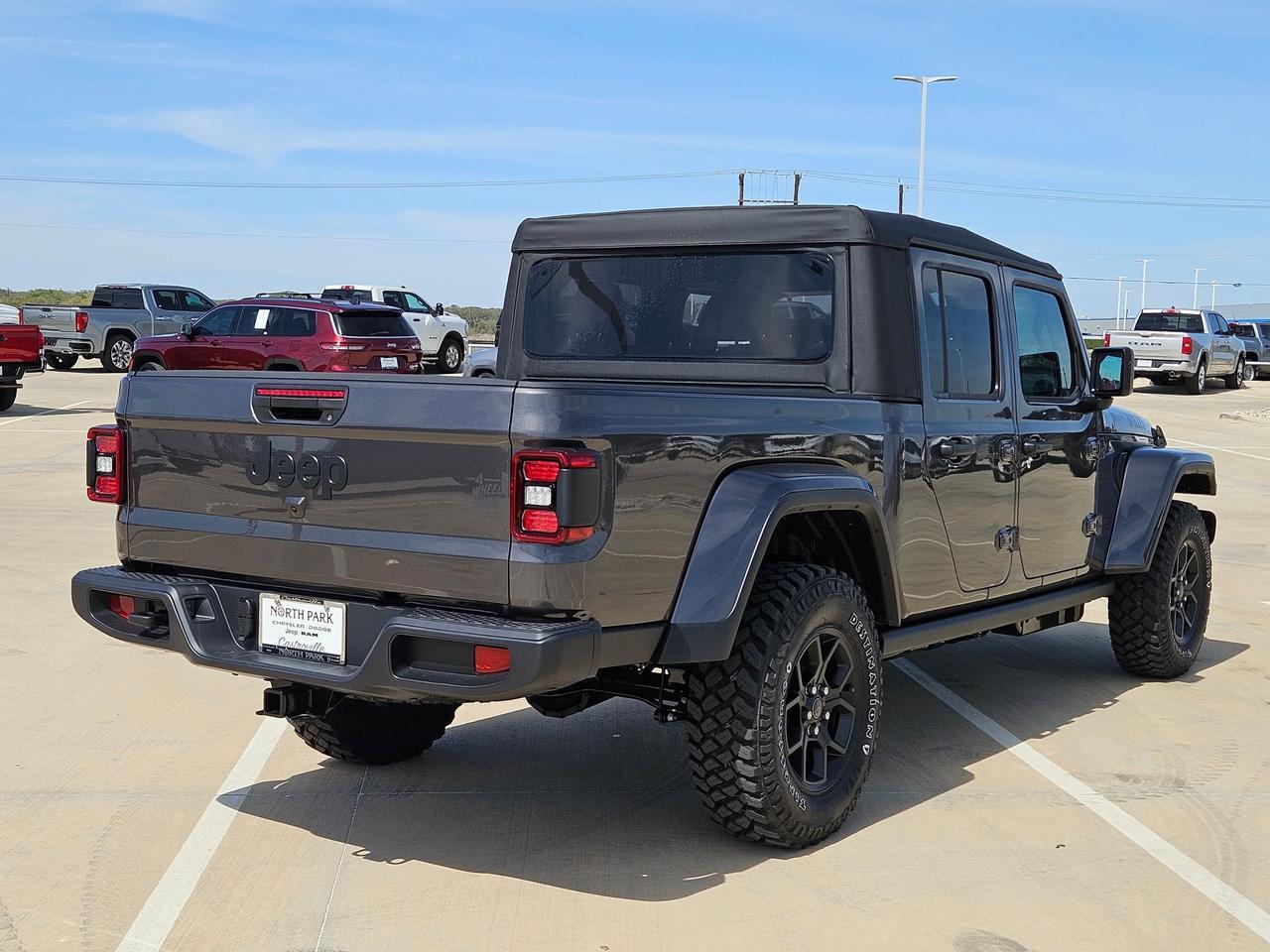 2026 Jeep Gladiator Willys