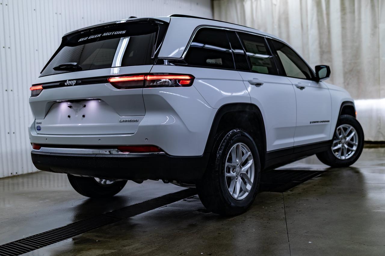 2026 Jeep Grand Cherokee 4x4 Laredo X Roof Bcam Pseat Red Deer AB