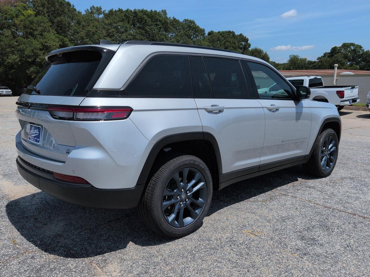 2026 Jeep Grand Cherokee 85th Anniversary Edition Winder GA