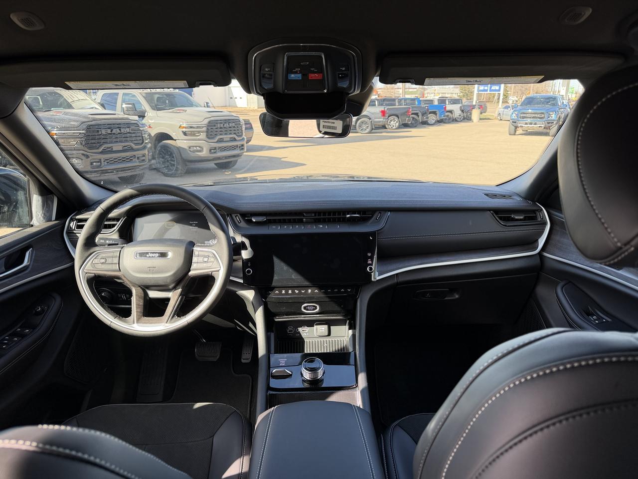 2026 Jeep Grand Cherokee Altitude 4WD | 2L Turbo | NAV | Heated Seats | ParkSense | 20IN Wheels Redwater AB