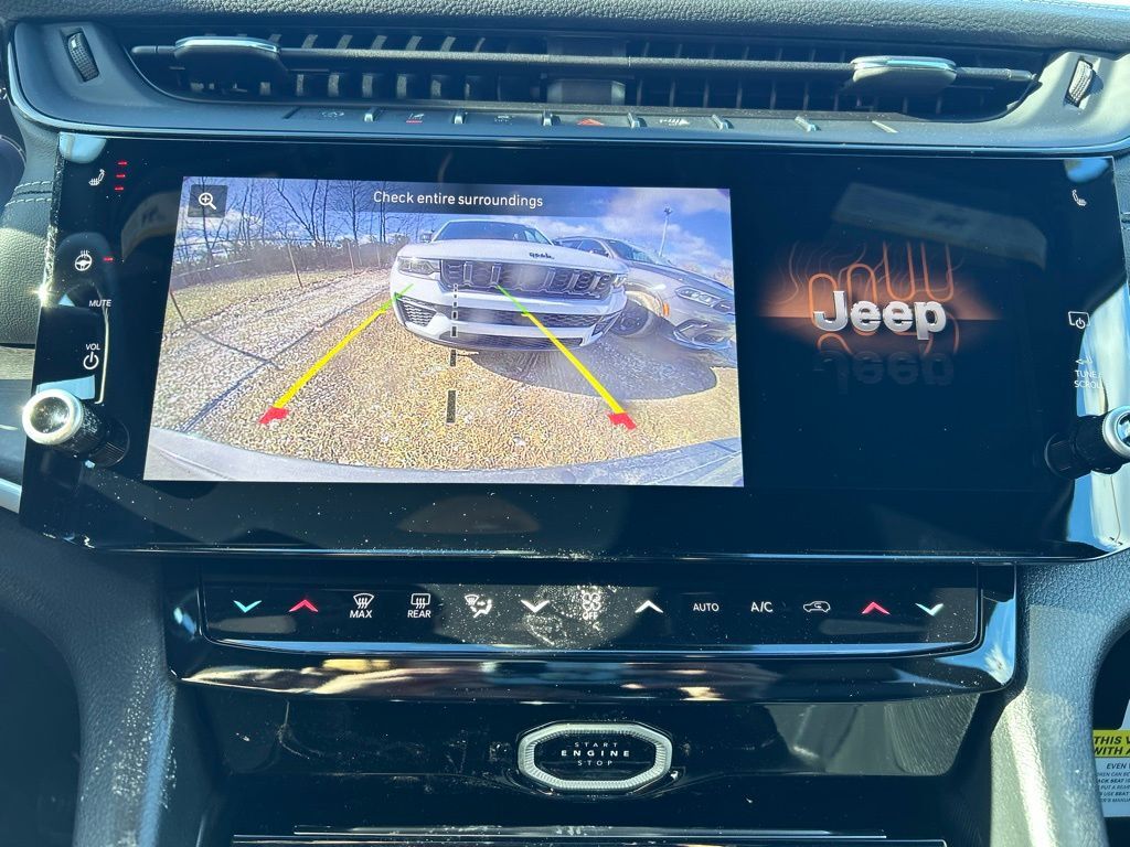 2026 Jeep Grand Cherokee Altitude Crestwood KY