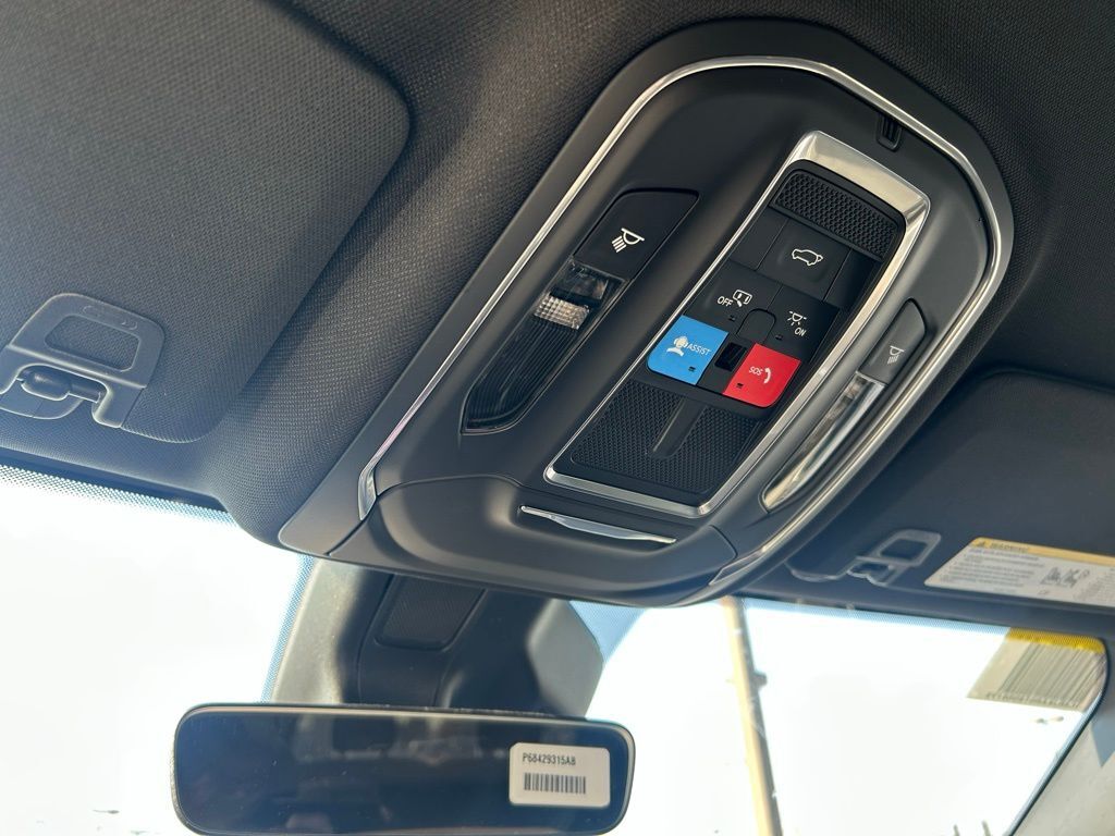 2026 Jeep Grand Cherokee L Altitude Crestwood KY