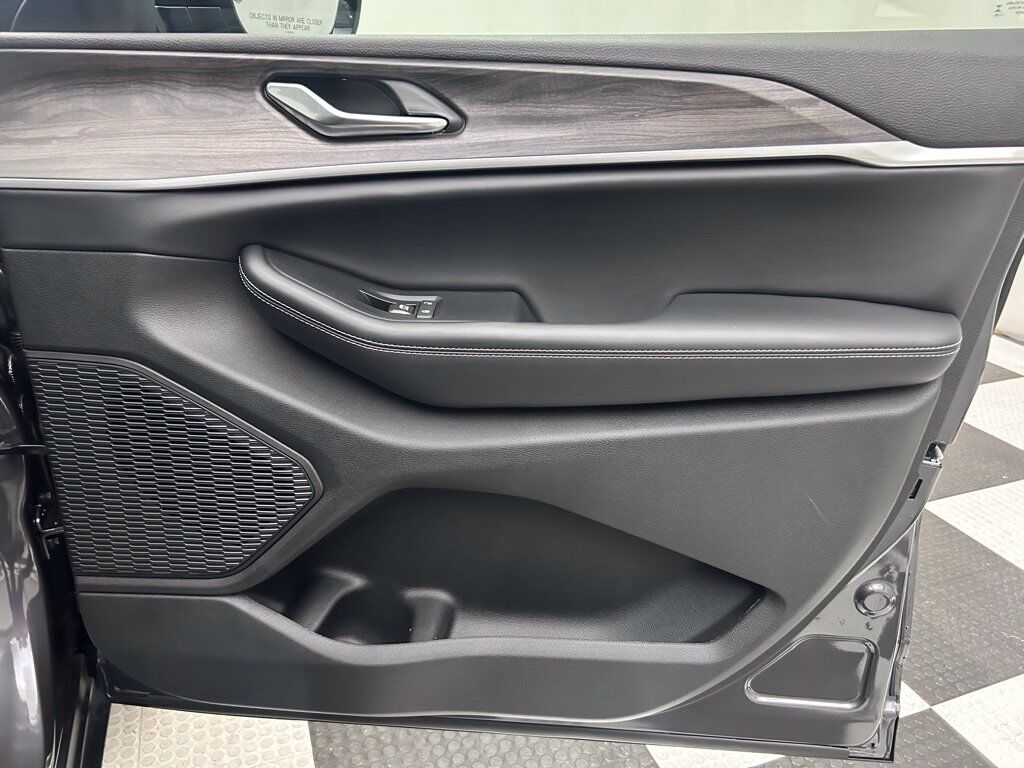 2026 Jeep Grand Cherokee L Altitude Portland OR