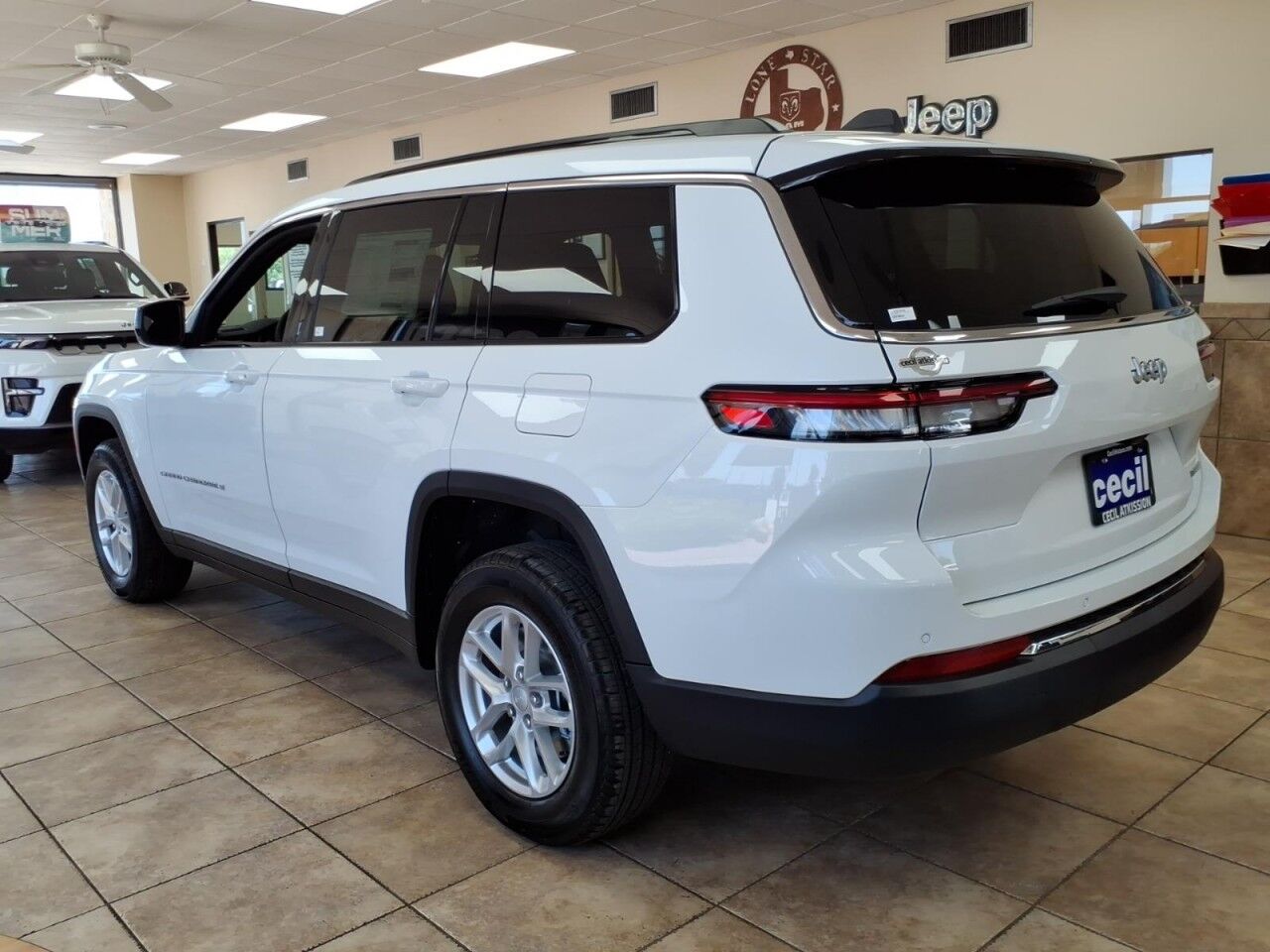 2026 Jeep Grand Cherokee L Laredo Uvalde TX