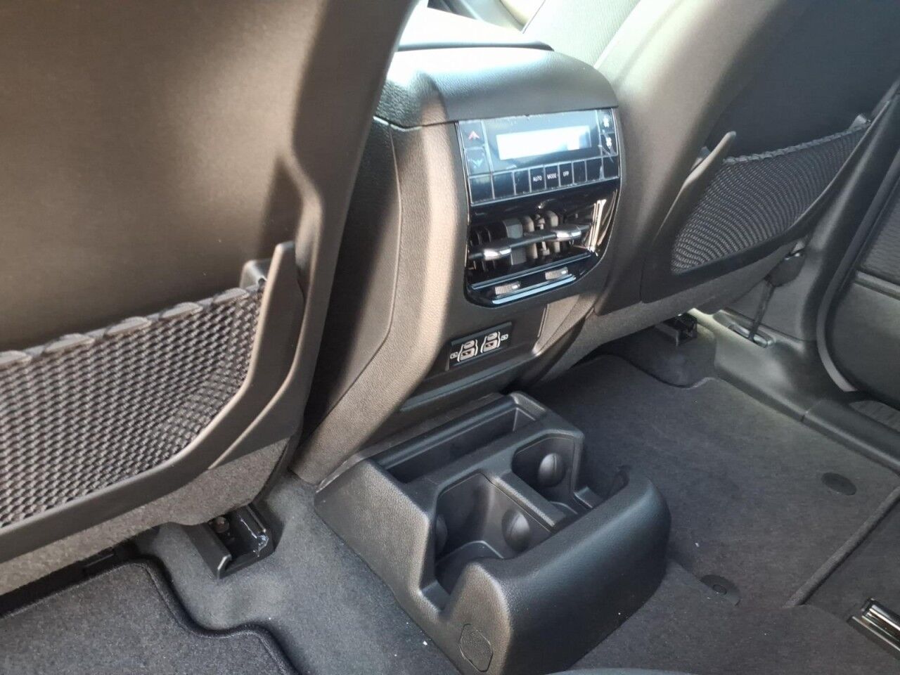 2026 Jeep Grand Cherokee L Laredo Uvalde TX