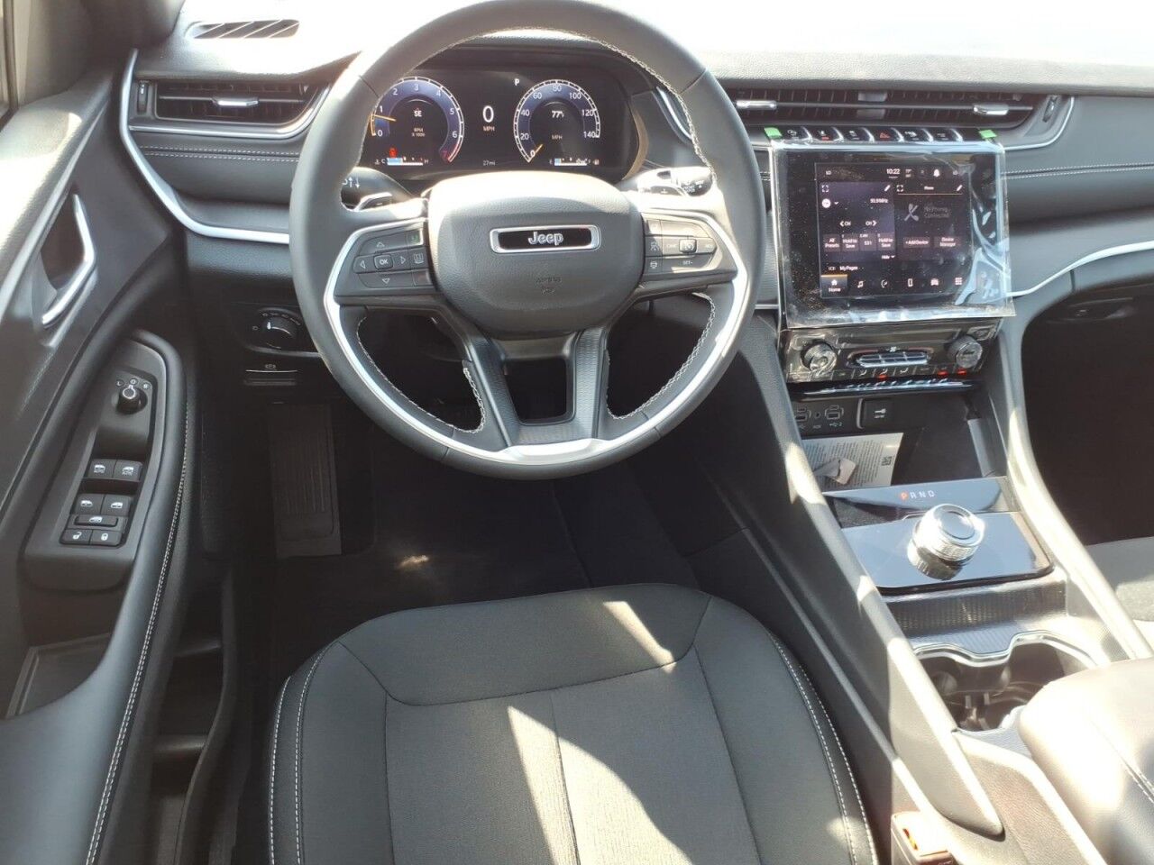 2026 Jeep Grand Cherokee L Laredo Uvalde TX