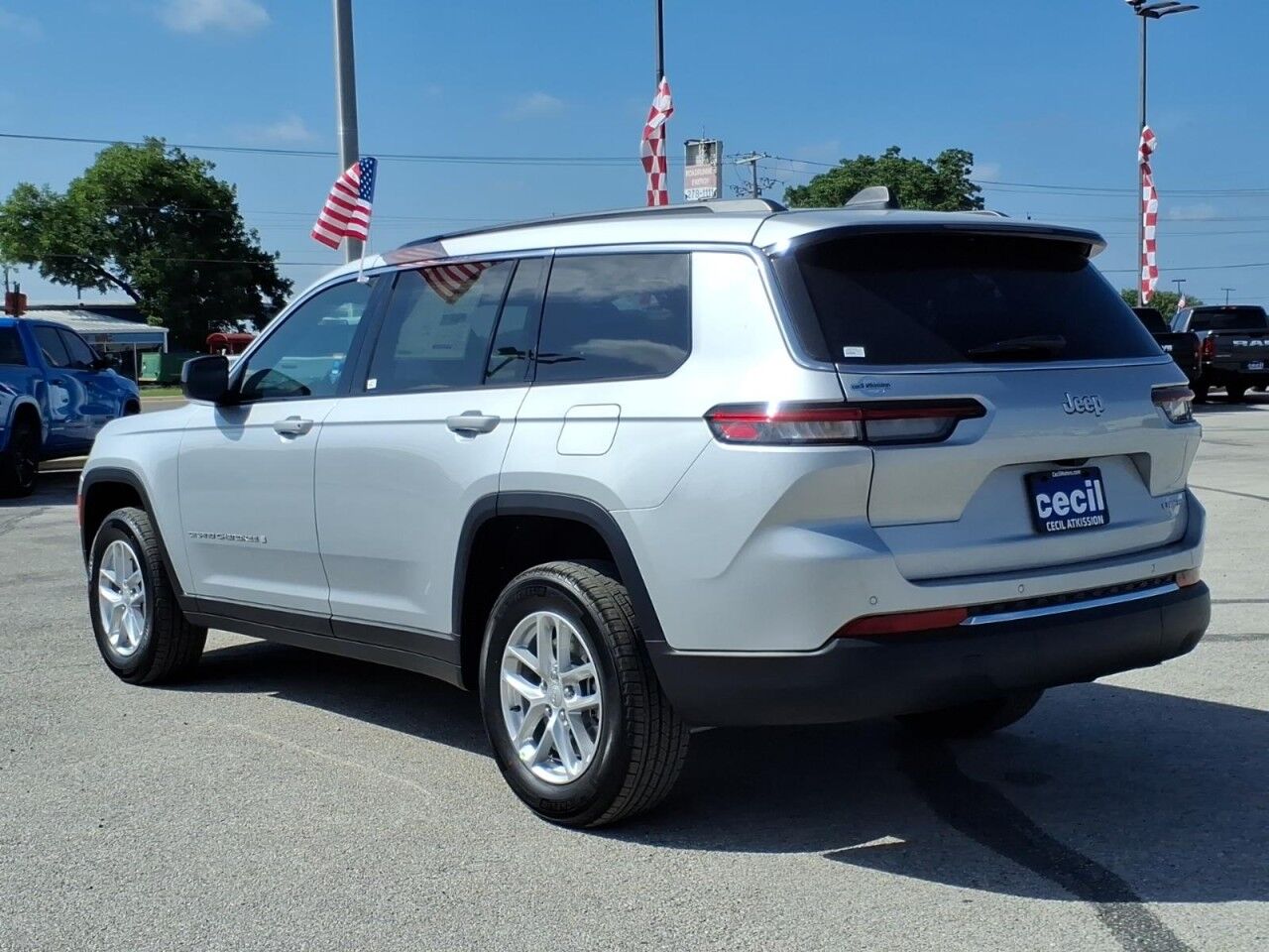2026 Jeep Grand Cherokee L Laredo Uvalde TX