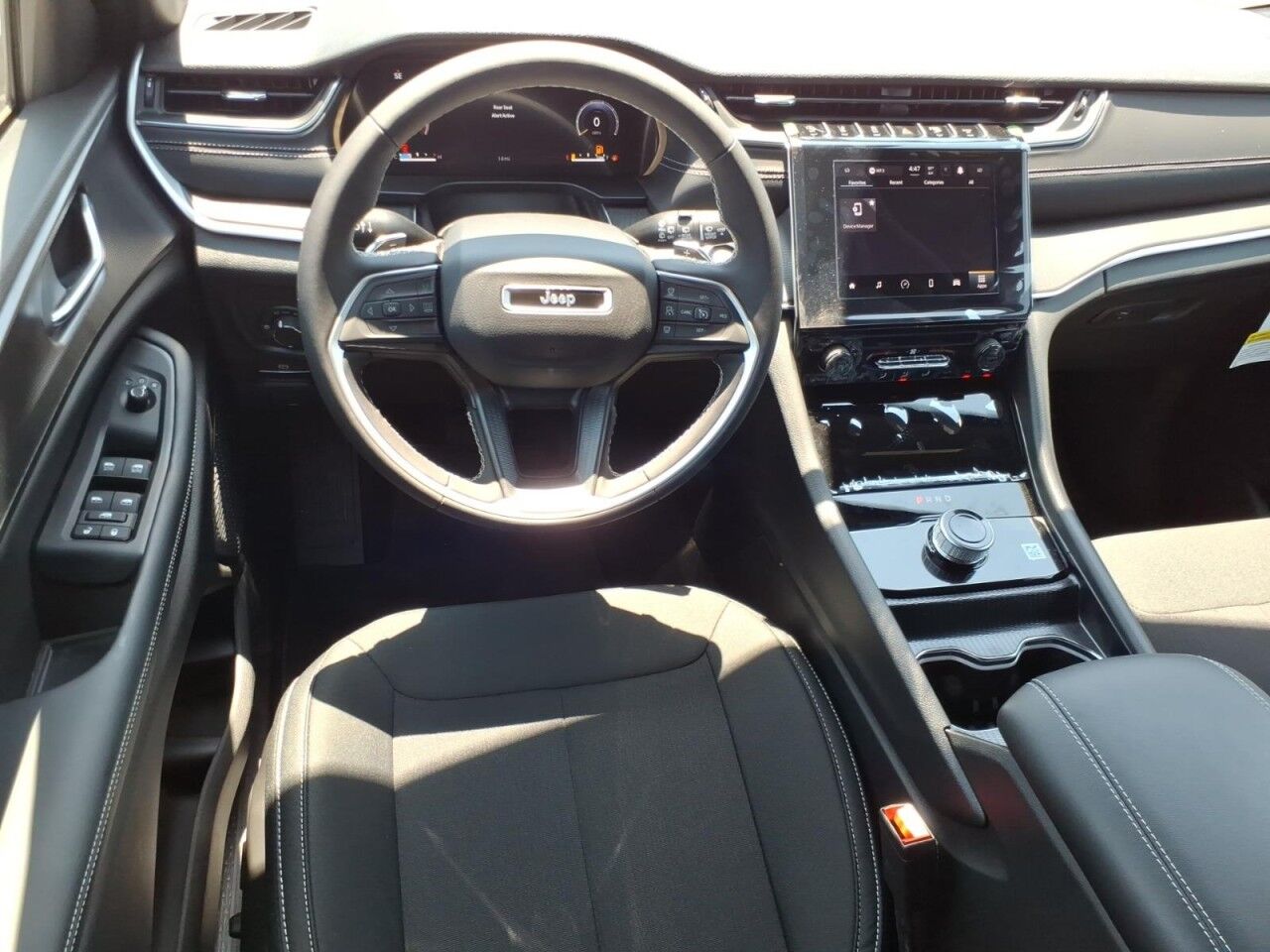 2026 Jeep Grand Cherokee L Laredo Uvalde TX