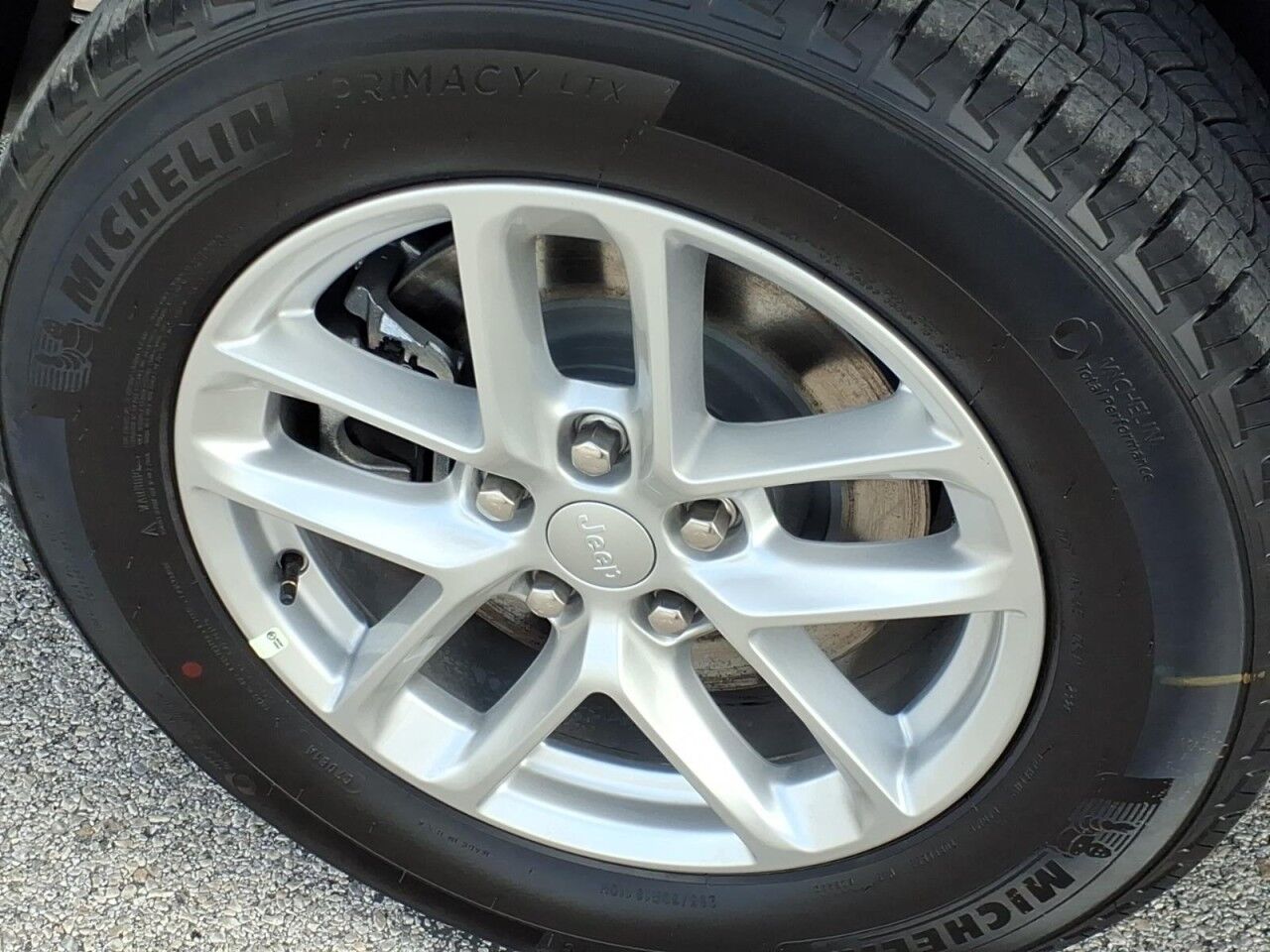 2026 Jeep Grand Cherokee L Laredo Uvalde TX