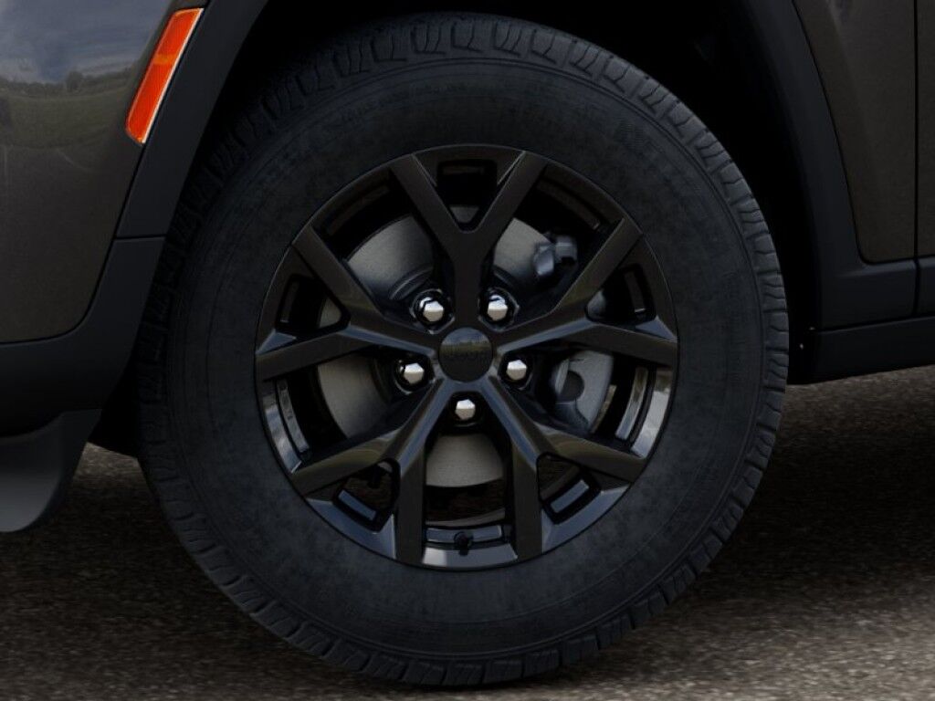 2026 Jeep Grand Cherokee L Laredo Altitude Owego NY