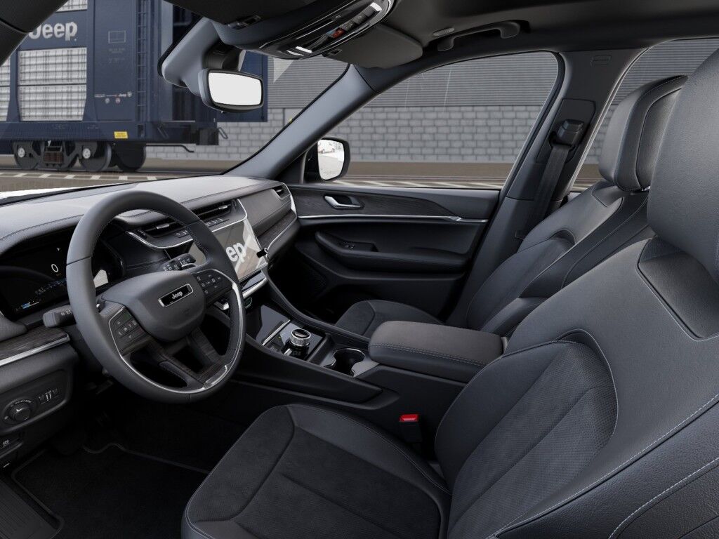 2026 Jeep Grand Cherokee L Laredo Altitude Owego NY