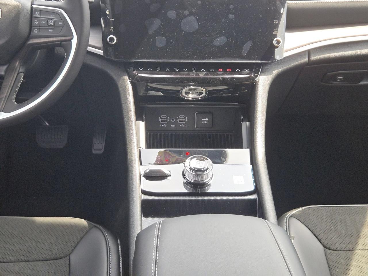 2026 Jeep Grand Cherokee L Laredo Altitude Castroville TX
