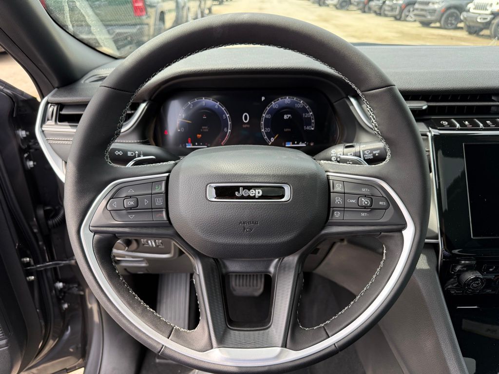 2026 Jeep Grand Cherokee L Laredo Crestwood KY