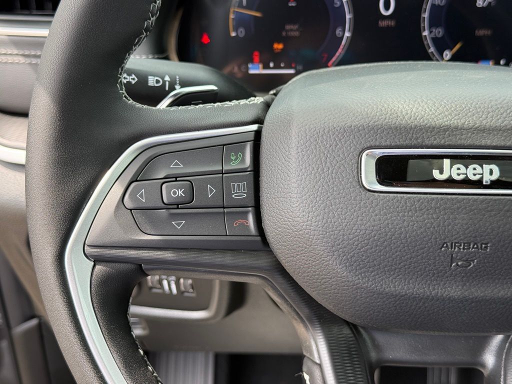 2026 Jeep Grand Cherokee L Laredo Crestwood KY