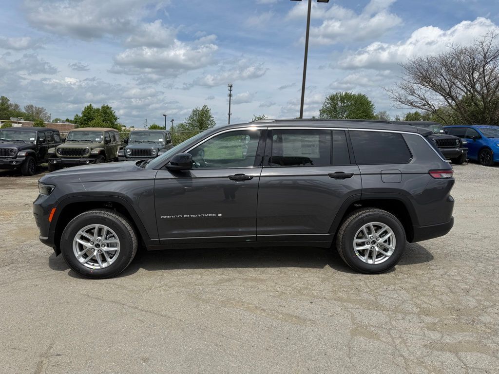 2026 Jeep Grand Cherokee L Laredo Crestwood KY