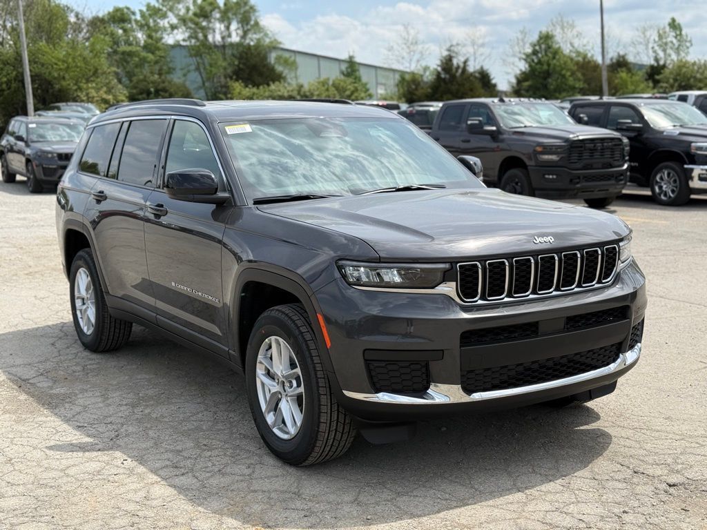 2026 Jeep Grand Cherokee L Laredo Crestwood KY
