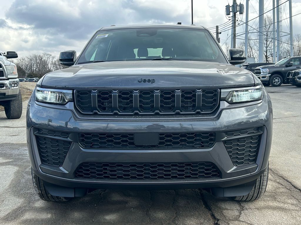 2026 Jeep Grand Cherokee L Laredo