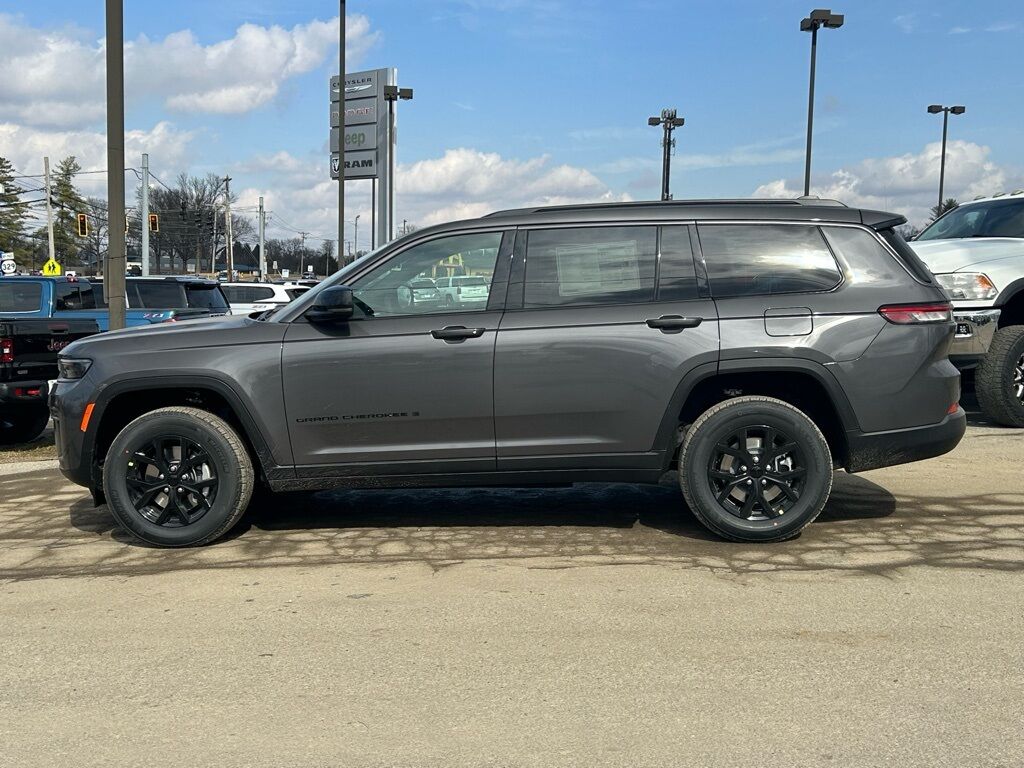 2026 Jeep Grand Cherokee L Laredo Crestwood KY