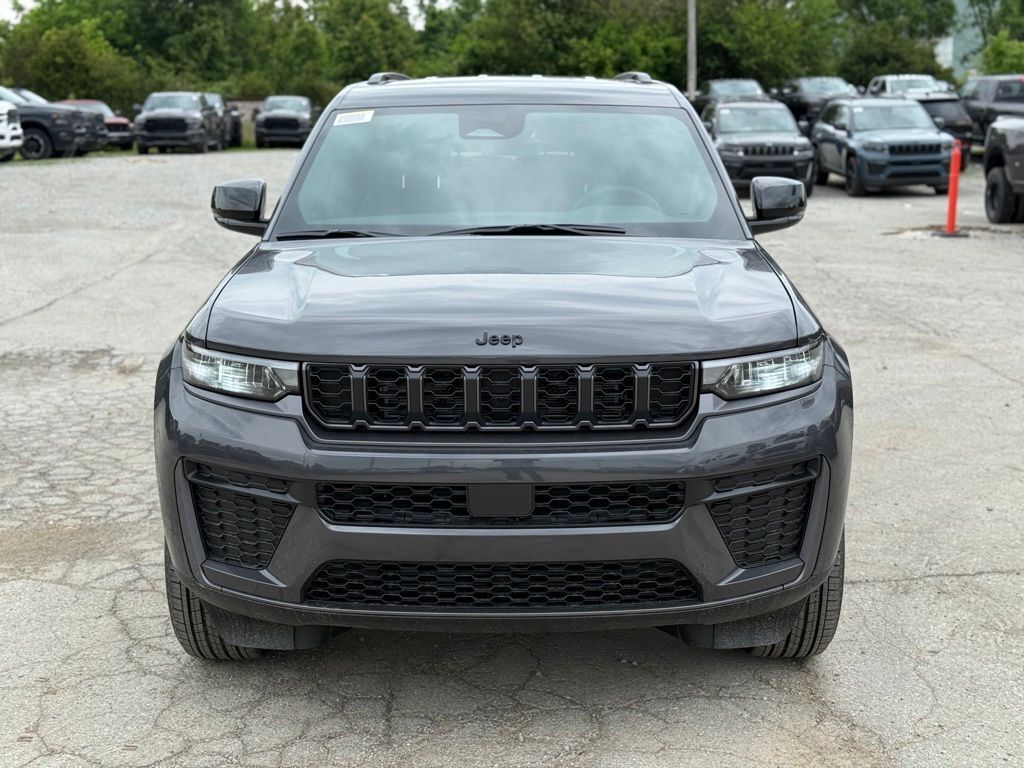 2026 Jeep Grand Cherokee L Laredo Crestwood KY
