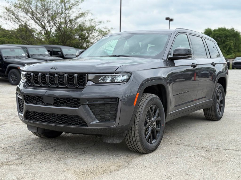 2026 Jeep Grand Cherokee L Laredo Crestwood KY