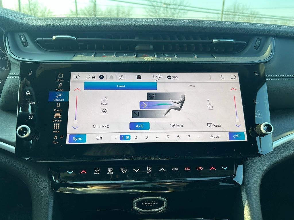 2026 Jeep Grand Cherokee L Laredo Crestwood KY