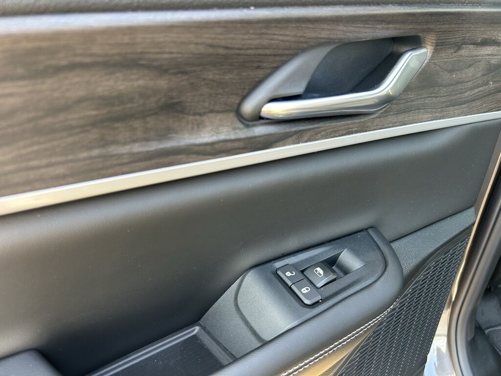 2026 Jeep Grand Cherokee L Laredo Crestwood KY