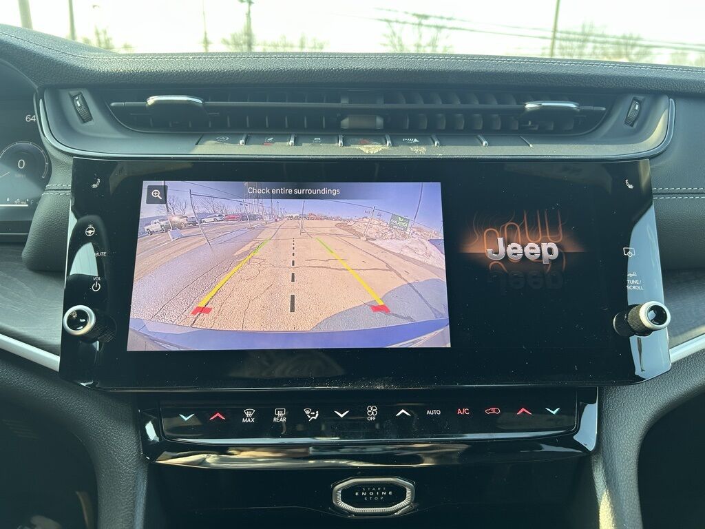 2026 Jeep Grand Cherokee L Laredo Crestwood KY