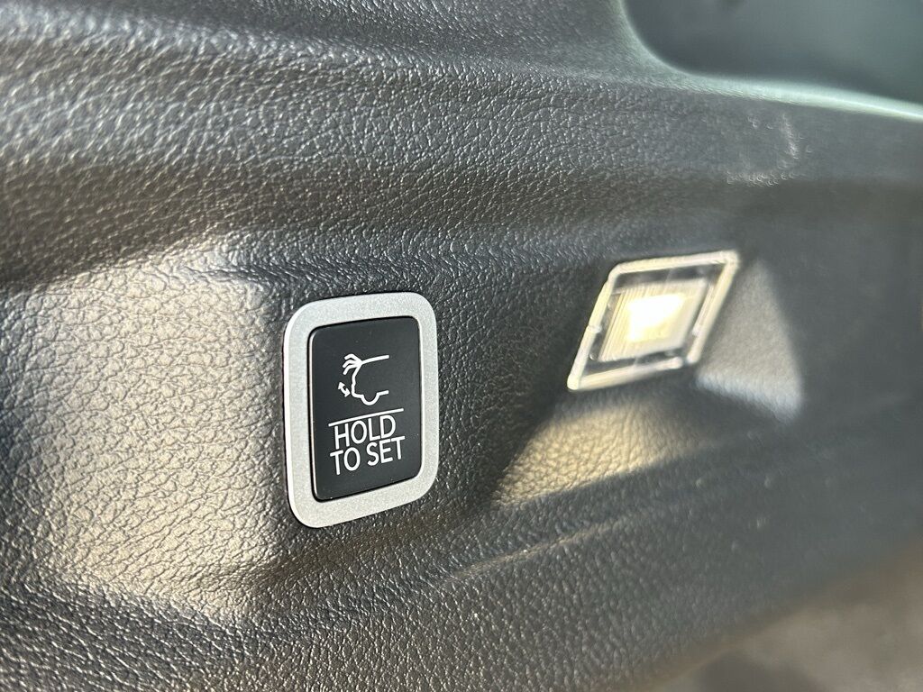 2026 Jeep Grand Cherokee L Laredo Crestwood KY