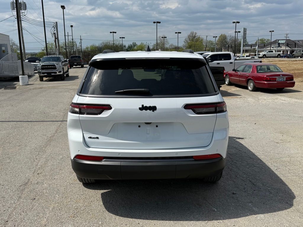 2026 Jeep Grand Cherokee L Laredo Crestwood KY