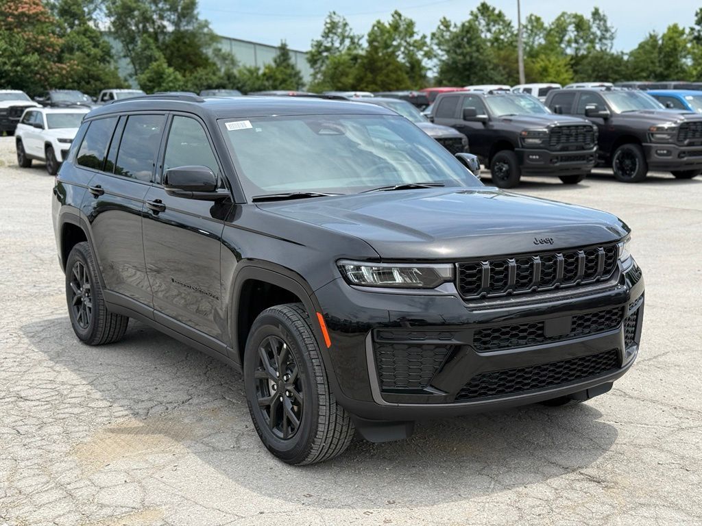 2026 Jeep Grand Cherokee L Laredo Crestwood KY