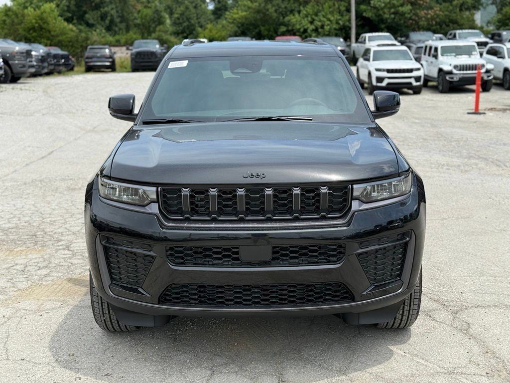 2026 Jeep Grand Cherokee L Laredo Crestwood KY