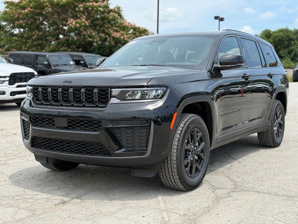 2026 Jeep Grand Cherokee L Laredo Crestwood KY