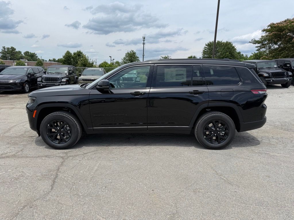 2026 Jeep Grand Cherokee L Laredo Crestwood KY