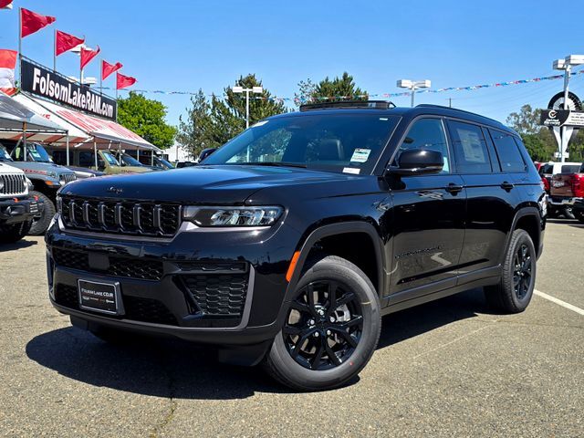 2026 Jeep Grand Cherokee L Laredo