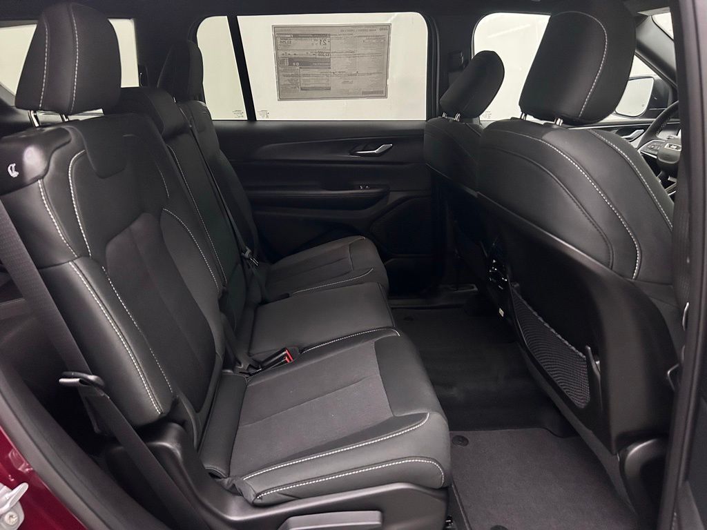 2026 Jeep Grand Cherokee L Laredo Portland OR
