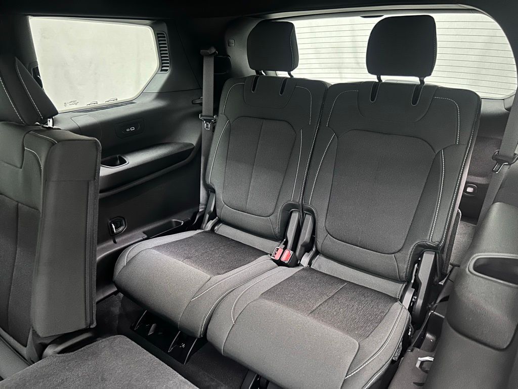2026 Jeep Grand Cherokee L Laredo Portland OR