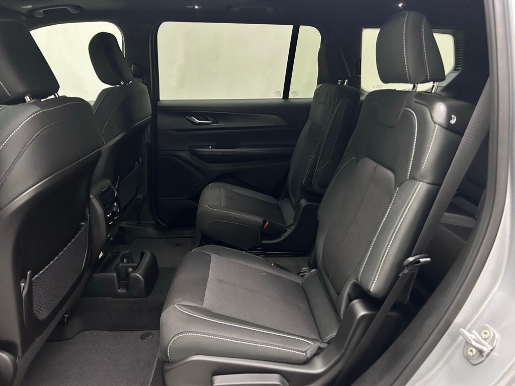 2026 Jeep Grand Cherokee L Laredo Portland OR