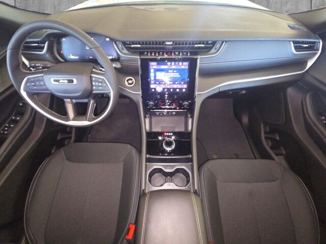 2026 Jeep Grand Cherokee L Laredo X Burnet TX