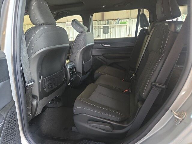 2026 Jeep Grand Cherokee L Laredo X Burnet TX