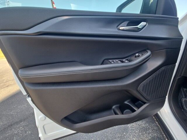 2026 Jeep Grand Cherokee L Laredo X Burnet TX
