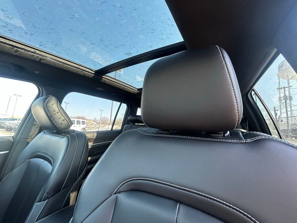 2026 Jeep Grand Cherokee L Limited Crestwood KY