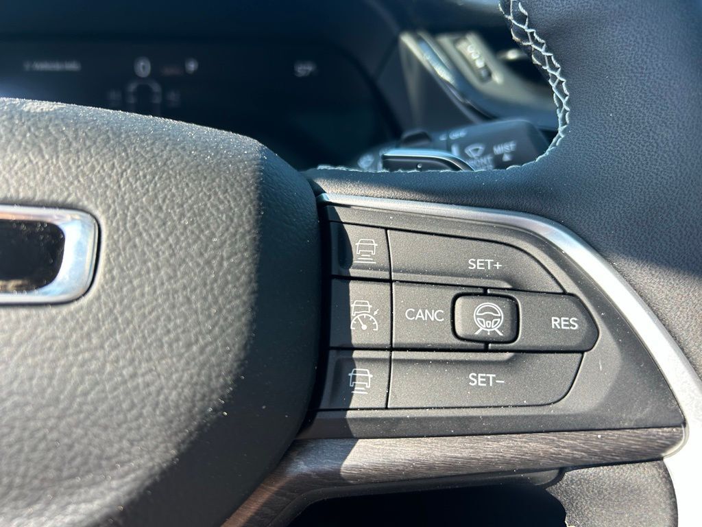 2026 Jeep Grand Cherokee L Limited Crestwood KY