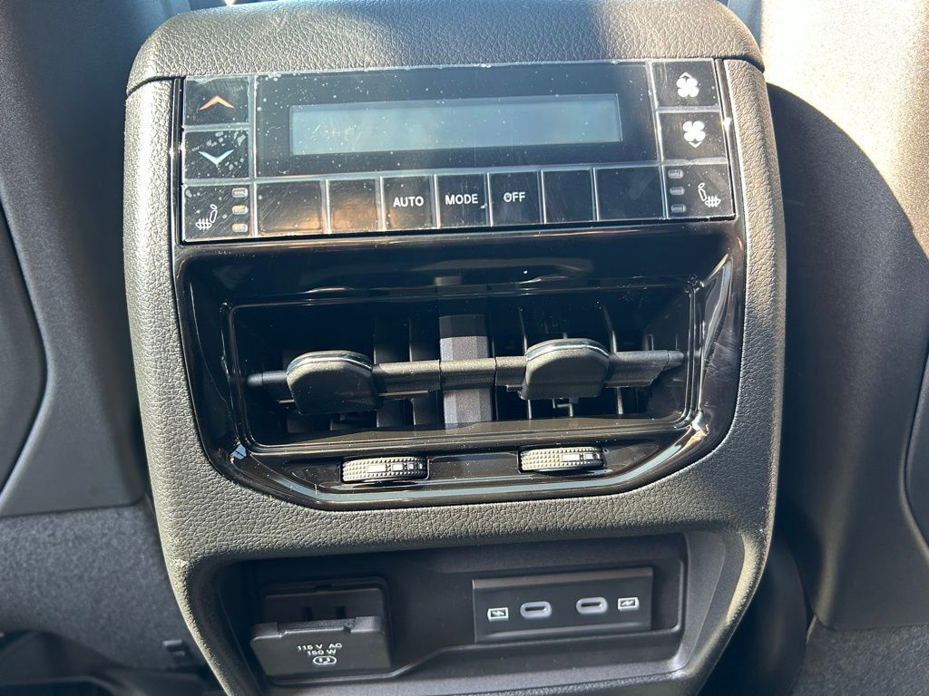 2026 Jeep Grand Cherokee L Limited Crestwood KY