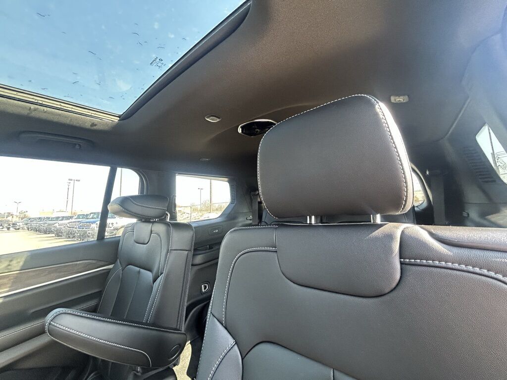 2026 Jeep Grand Cherokee L Limited Crestwood KY