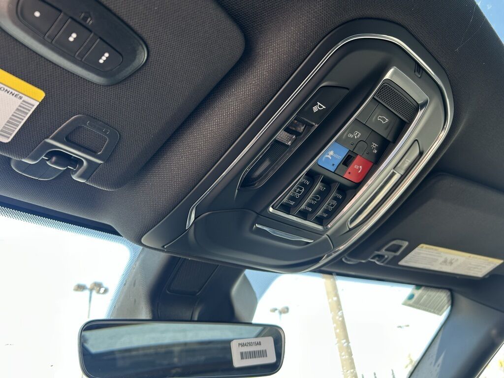 2026 Jeep Grand Cherokee L Limited Crestwood KY