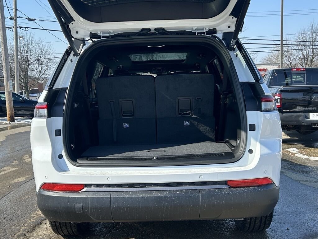 2026 Jeep Grand Cherokee L Limited Crestwood KY