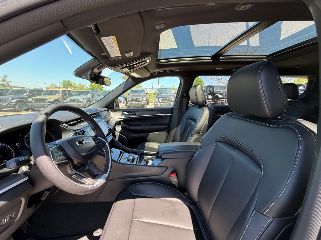 2026 Jeep Grand Cherokee L Limited Crestwood KY