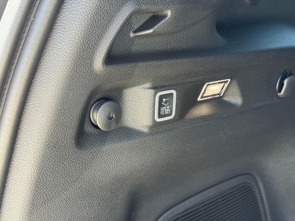 2026 Jeep Grand Cherokee L Limited Crestwood KY