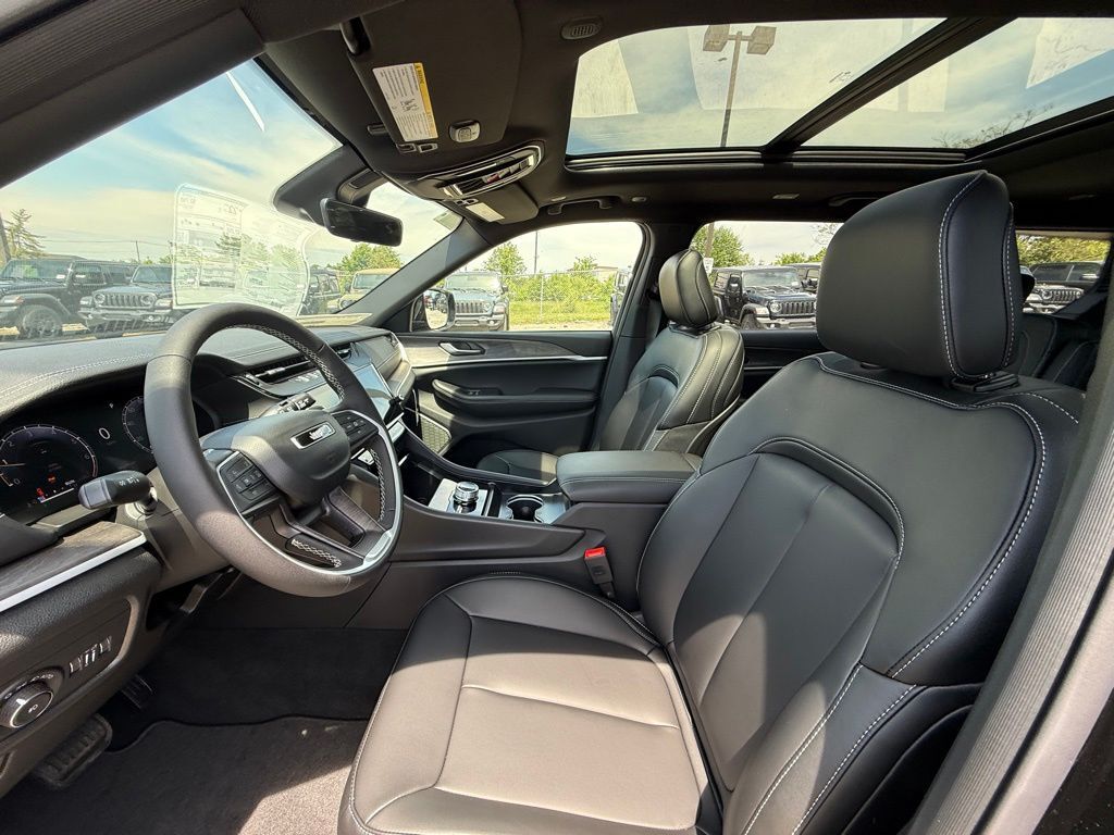 2026 Jeep Grand Cherokee L Limited Crestwood KY