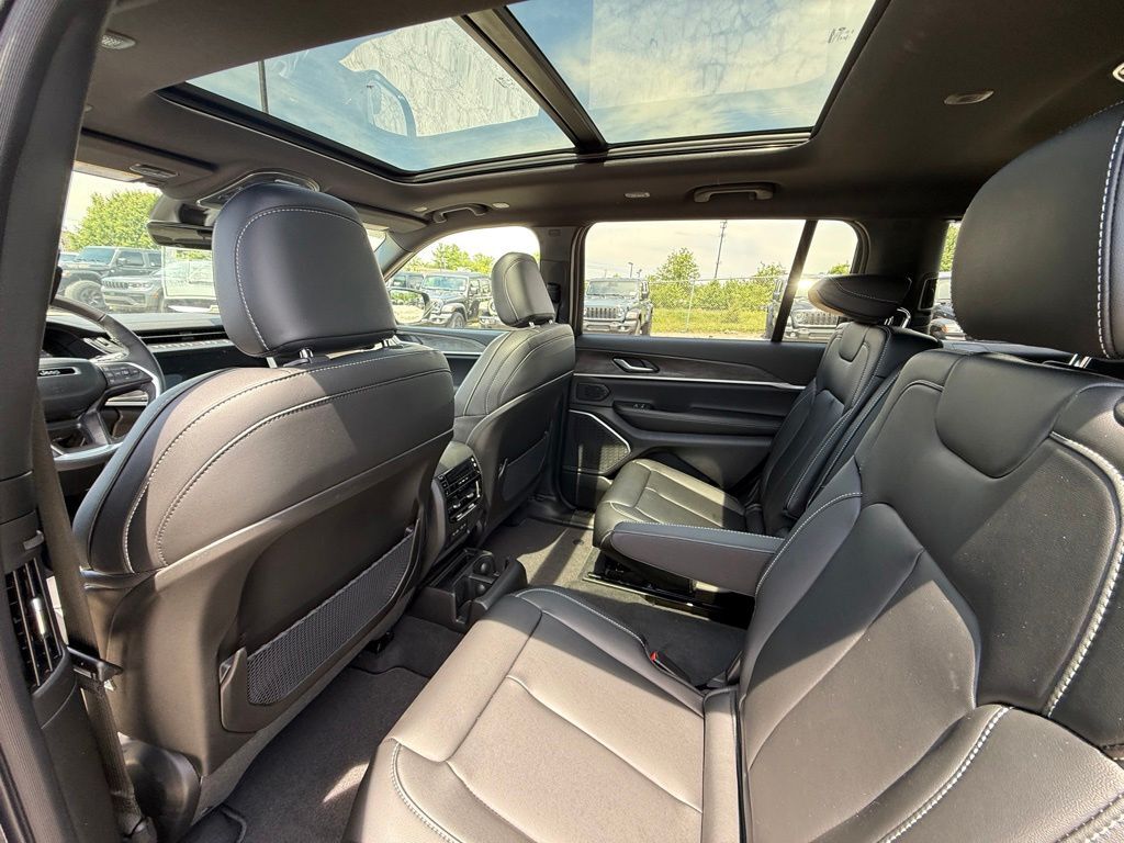 2026 Jeep Grand Cherokee L Limited Crestwood KY
